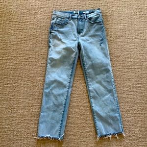 Kenzie Jeans washed worn torn style